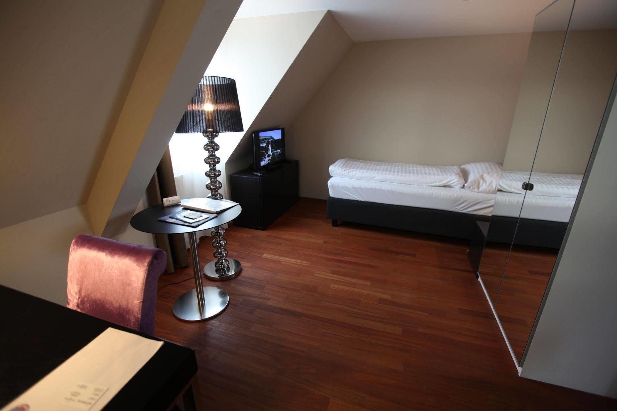 Hotel The Lubo - Self Check-in 3*